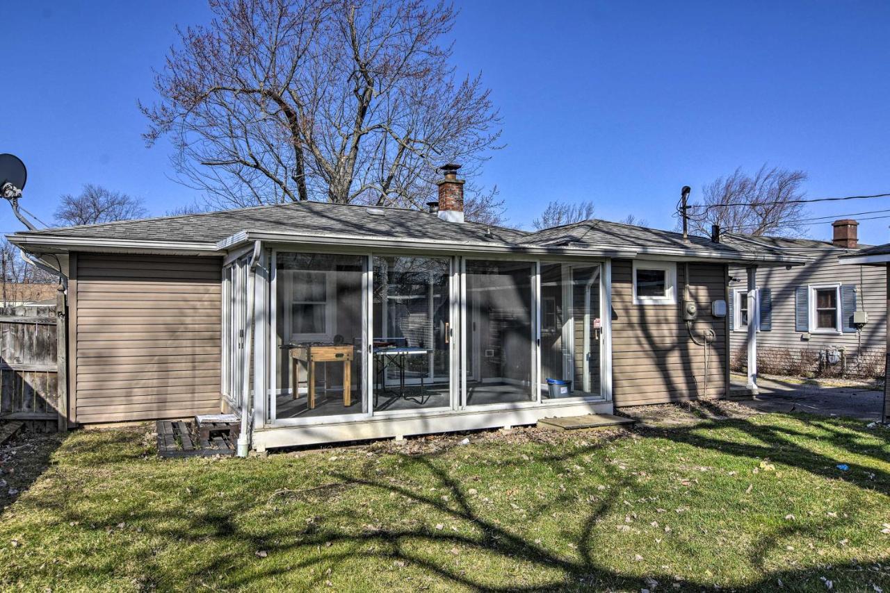 Getaway With Charcoal Grill And Patio! Holiday home Buffalo