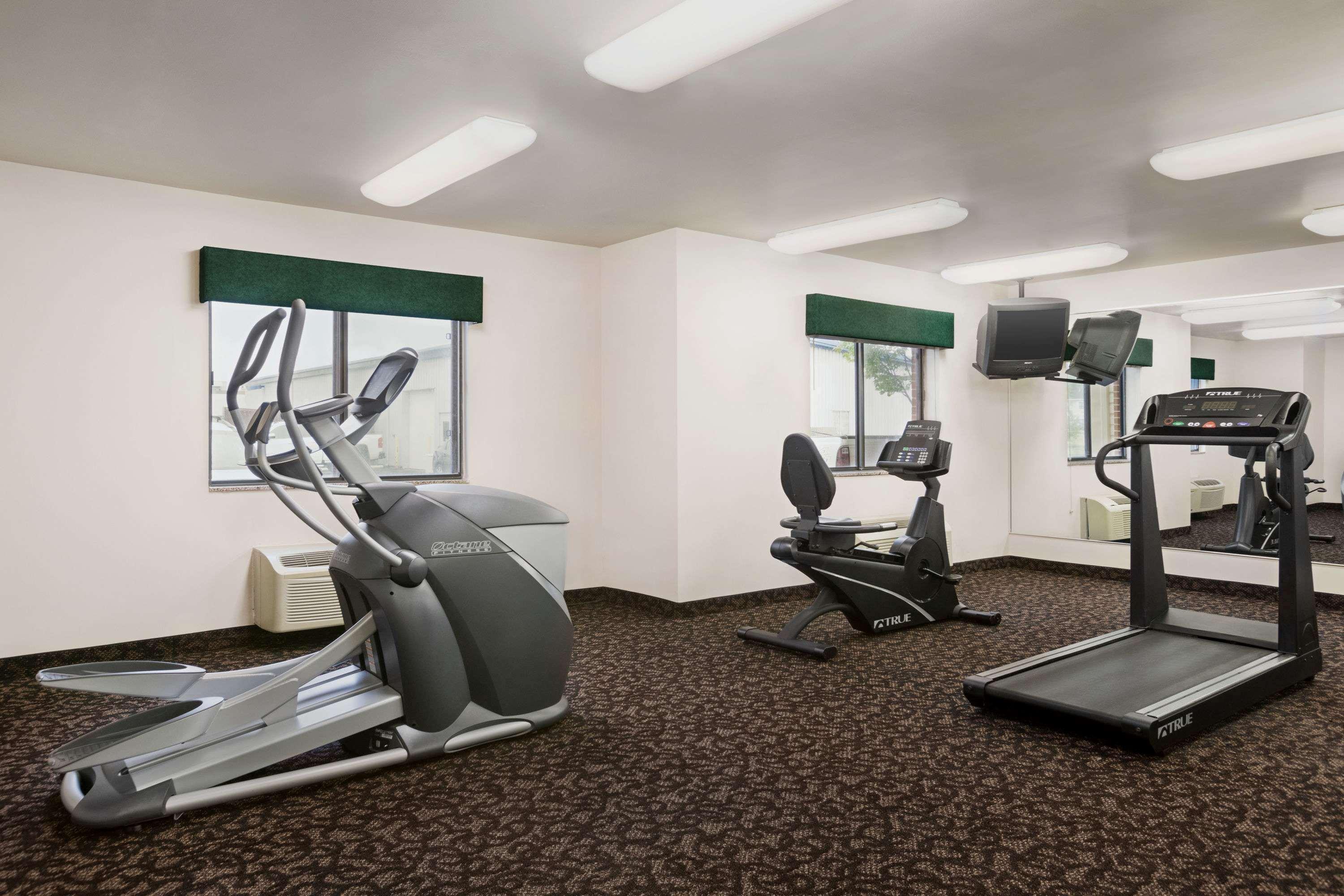 Baymont By Wyndham Hotel Buffalo
