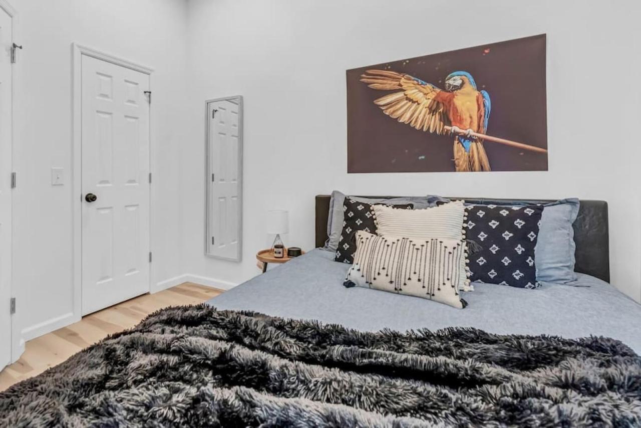 Apartment Trendy Two-level Buffalo