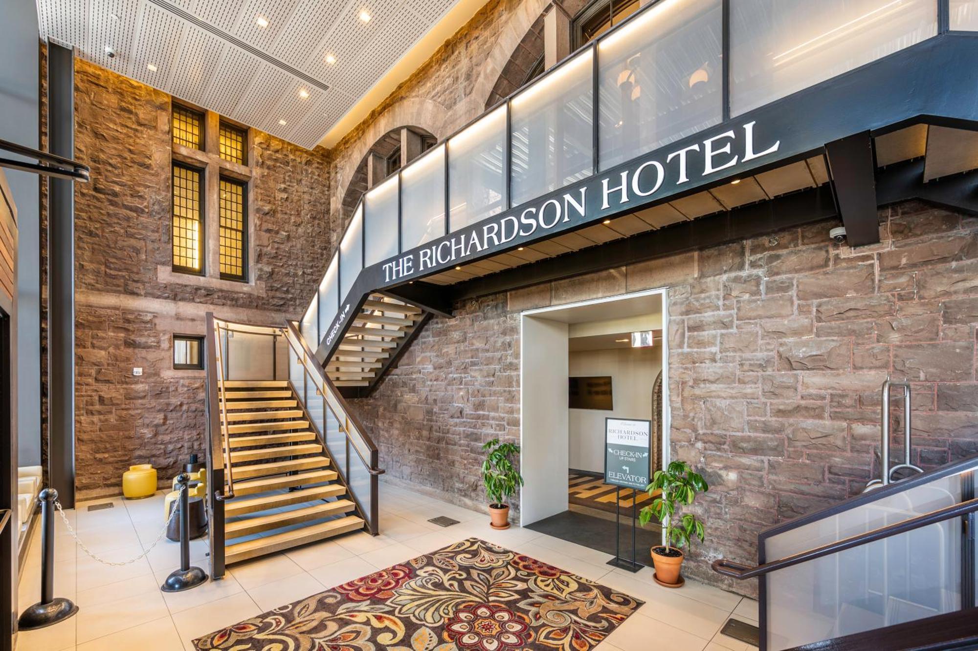 The Richardson 4*