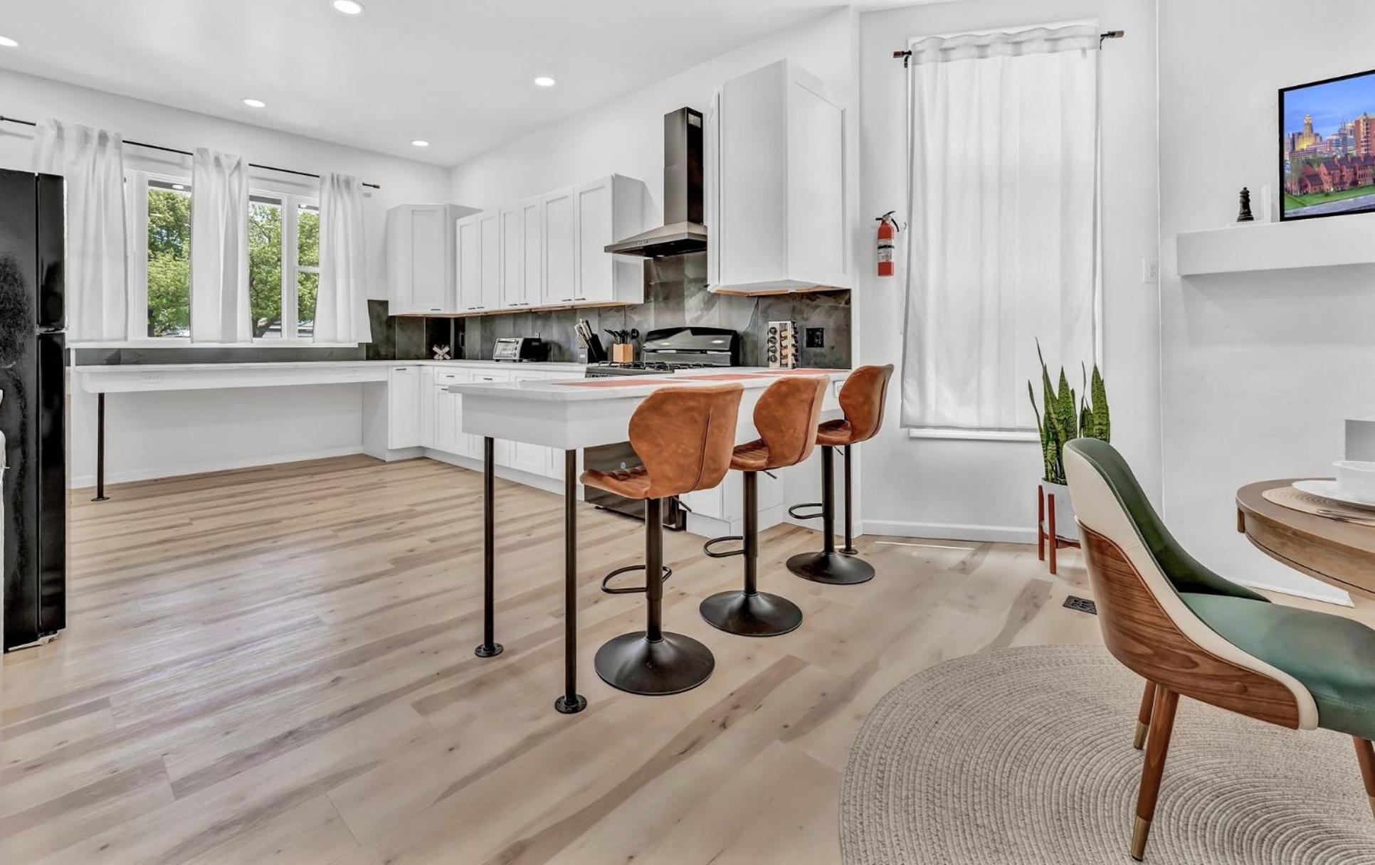 Apartment Trendy Two-level