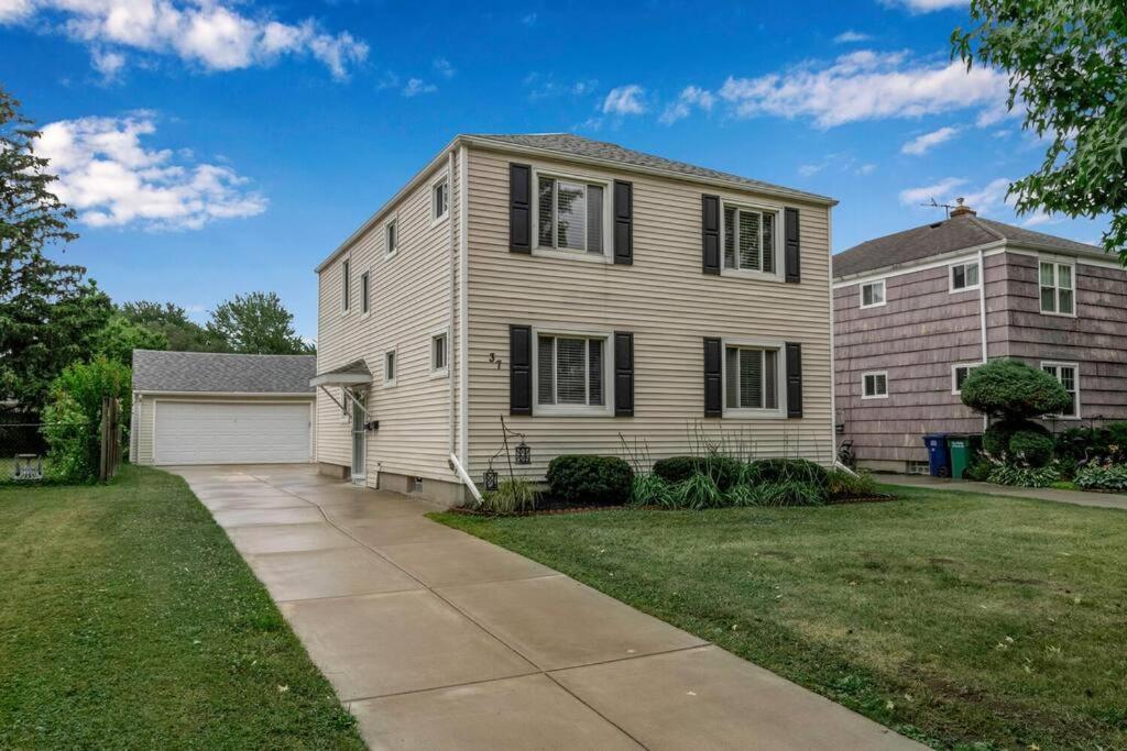 Gorgeous 2 Queen Bedroom In North With 70 Inch Tv * Buffalo