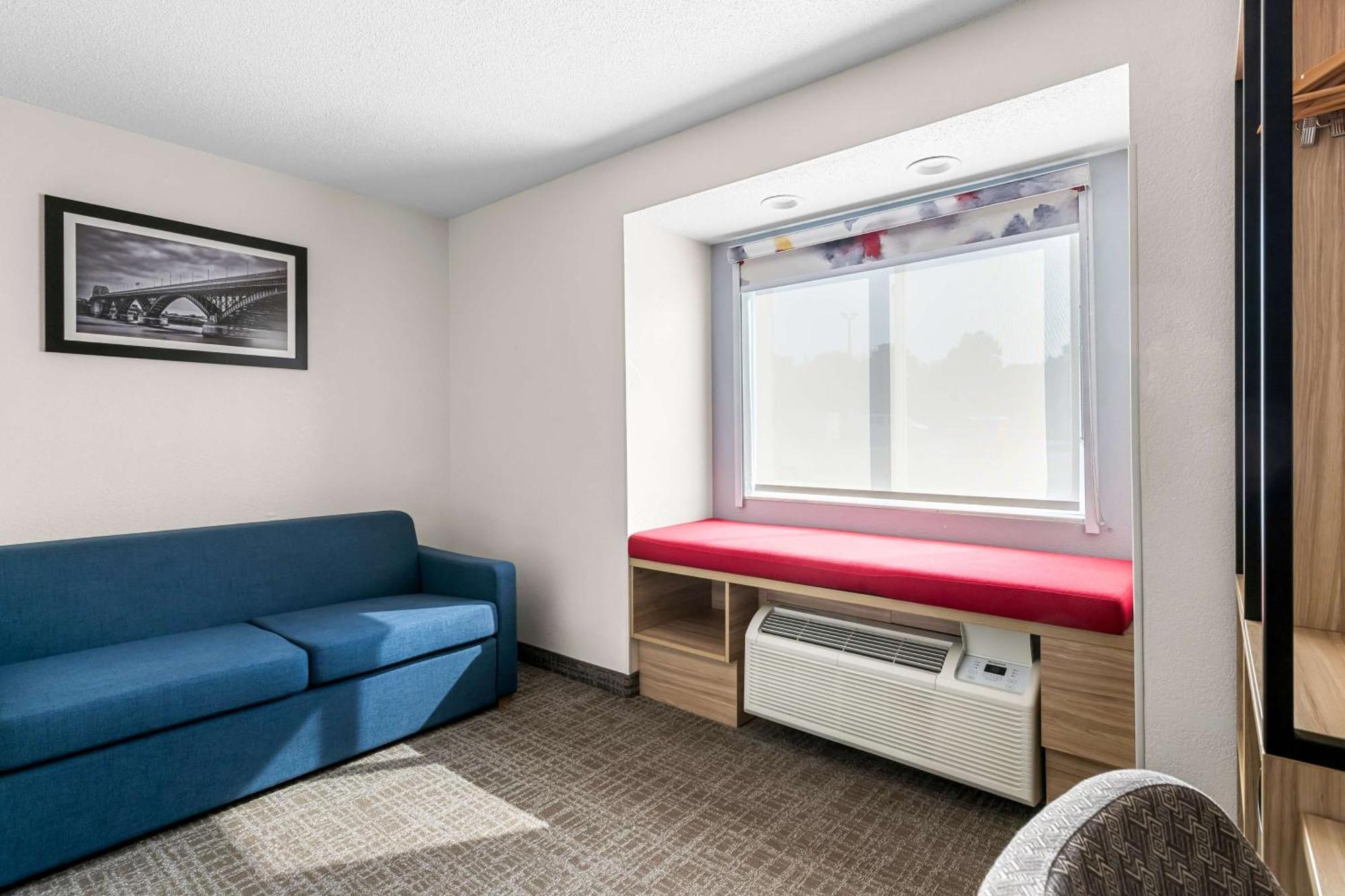 Western & 3* Buffalo