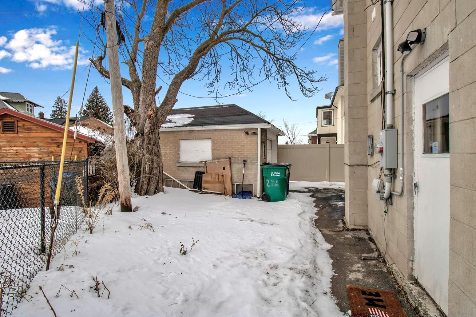 Spacious 4br Near Ub Niagara Falls - Pet Friendly