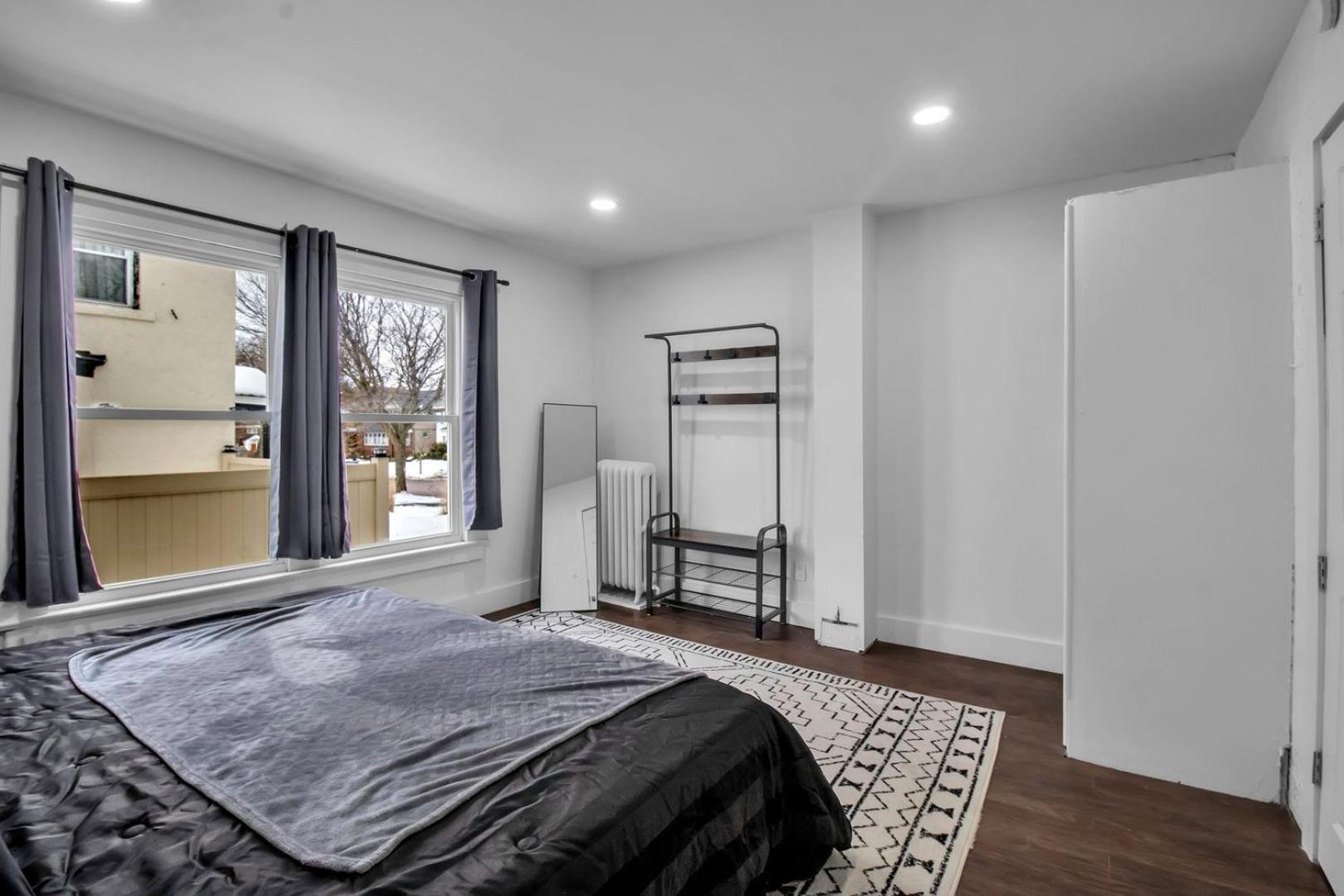 Spacious 4br Near Ub Niagara Falls - Pet Friendly Casa de férias *
