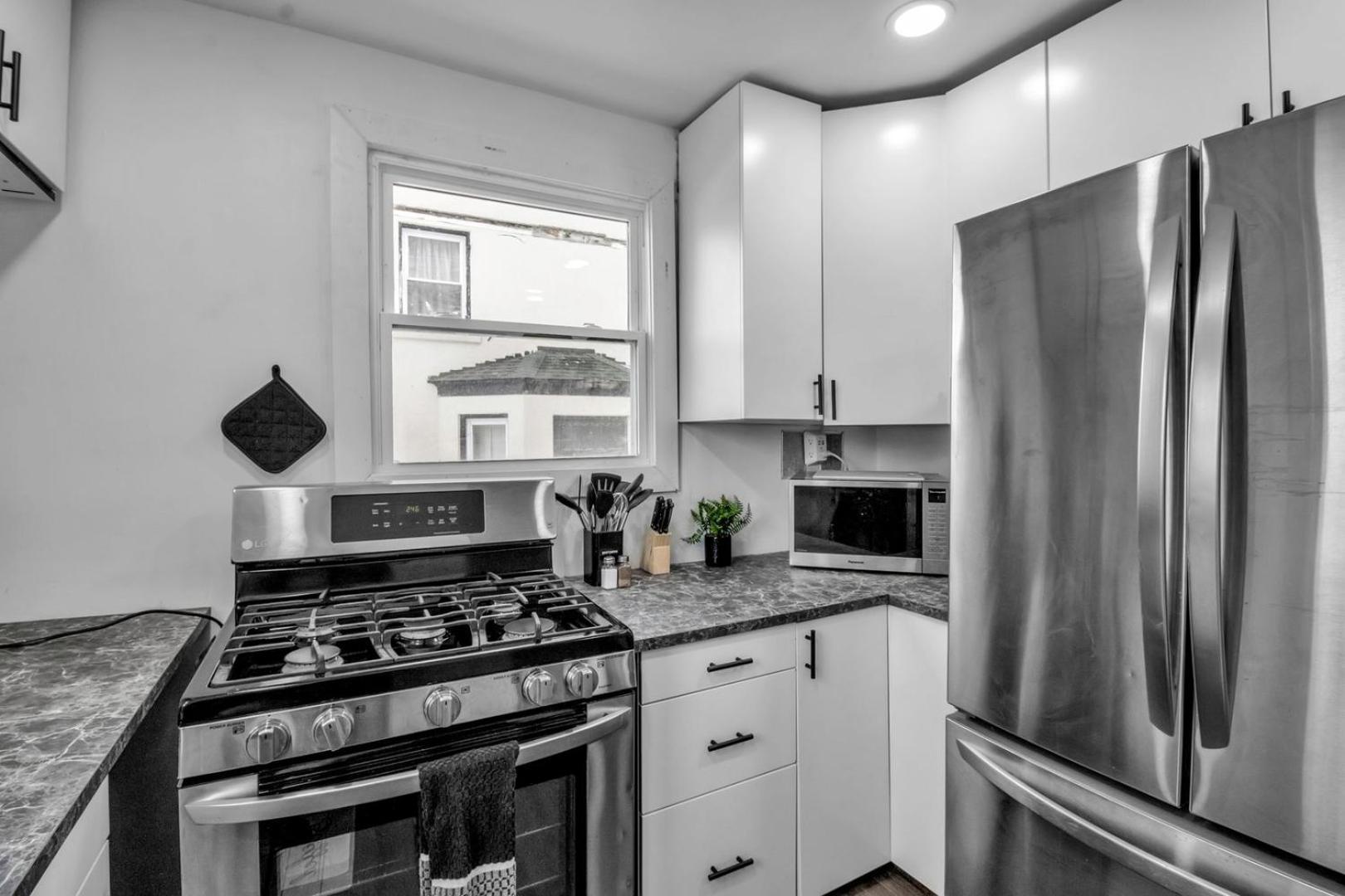 Spacious 4br Near Ub Niagara Falls - Pet Friendly *