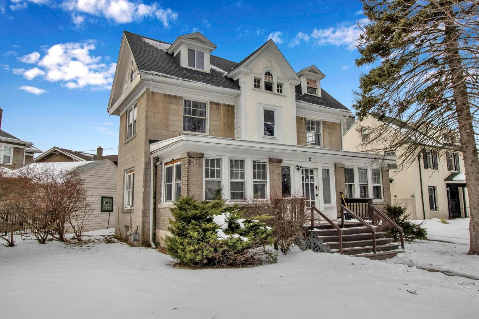 Spacious 4br Near Ub Niagara Falls - Pet Friendly Casa de férias