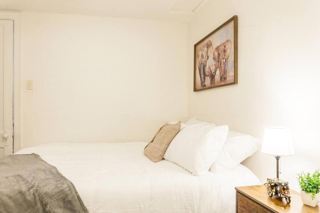 Deluxe Prospect Apt_niagrafalls+wifi+bill+kitchen Apartamento Buffalo