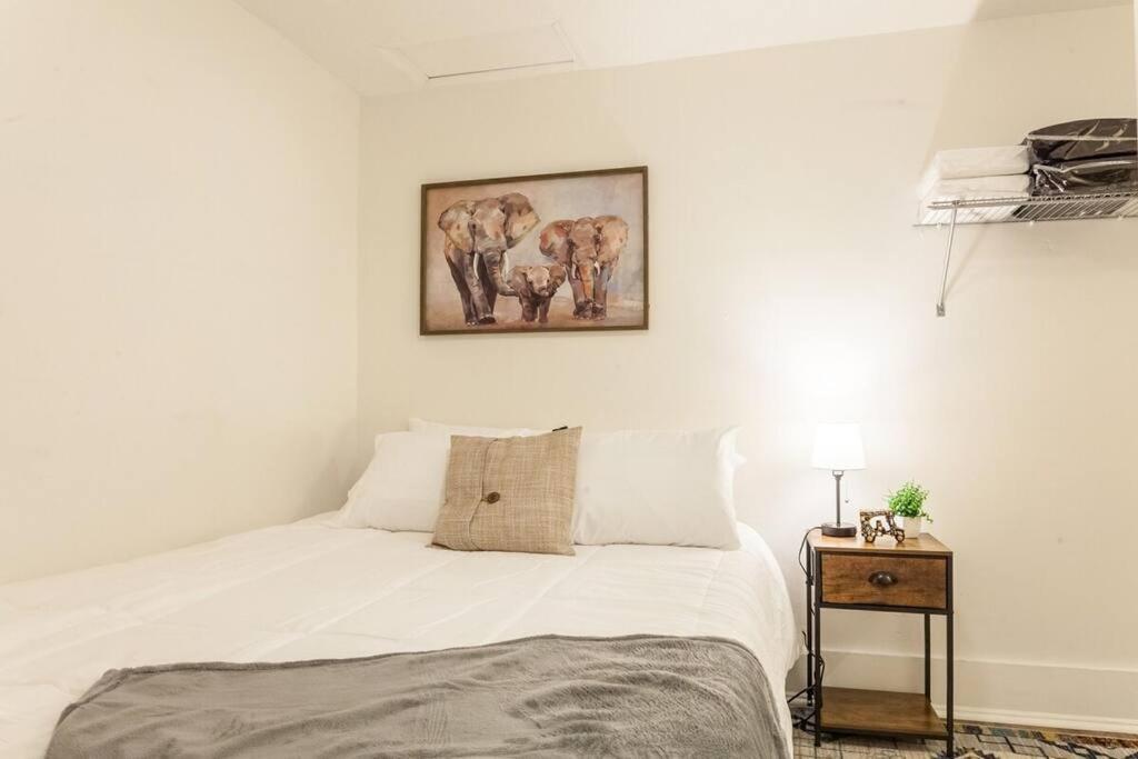 Deluxe Prospect Apt_niagrafalls+wifi+bill+kitchen Apartamento