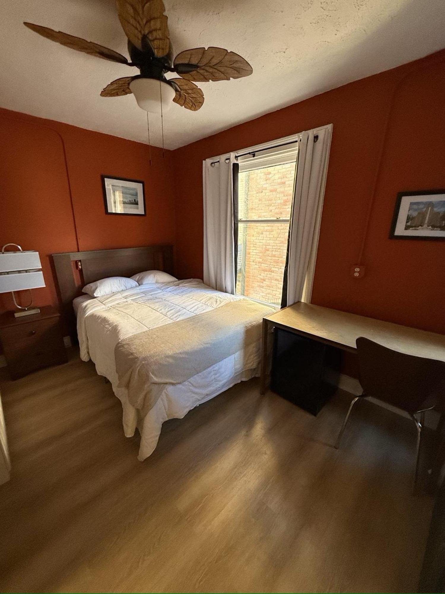 Buffalo Guesthouse Guest house Buffalo