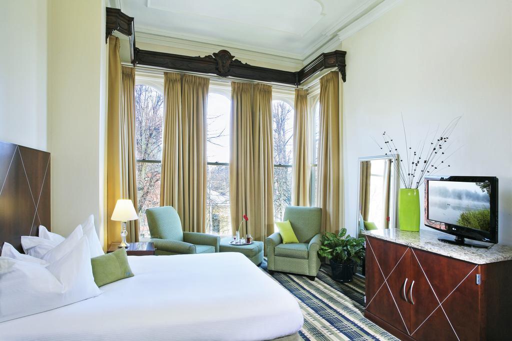 The Mansion On Delaware Avenue 4*