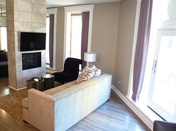 At The Lafayette Trademark Collection By Wyndham 4* Buffalo