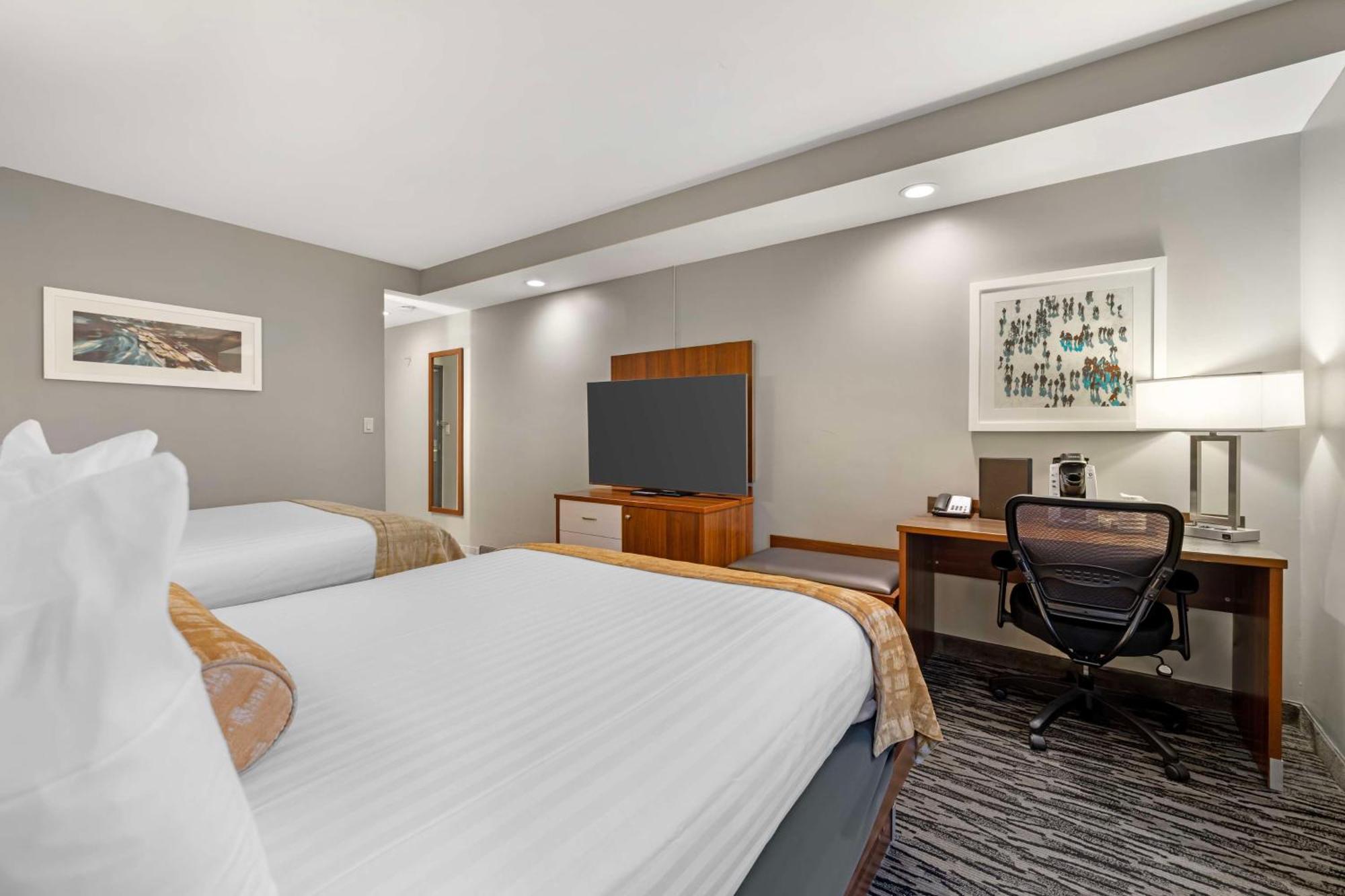 Western On The Avenue Hotel