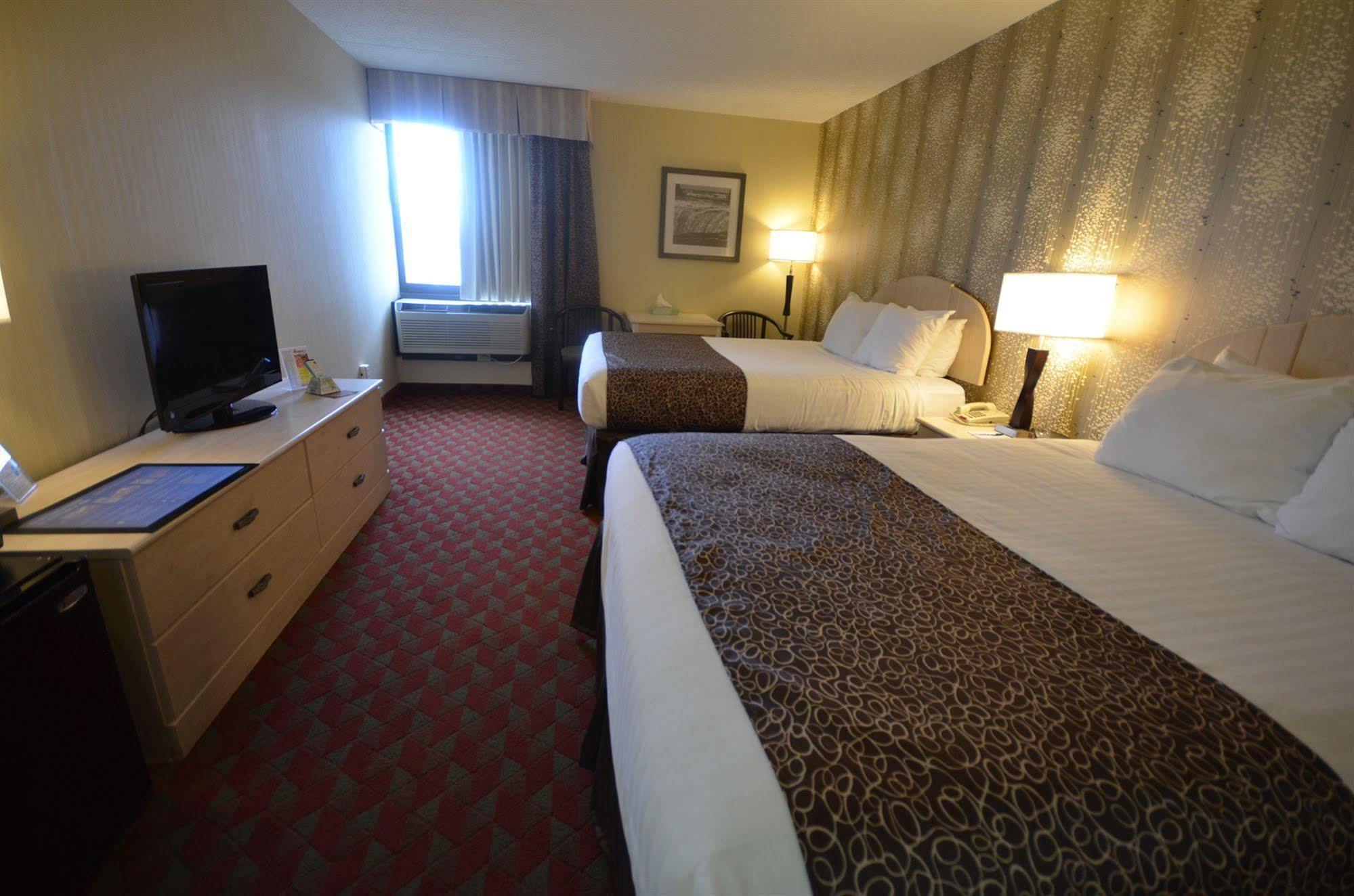 Western Airport Hotel 3*