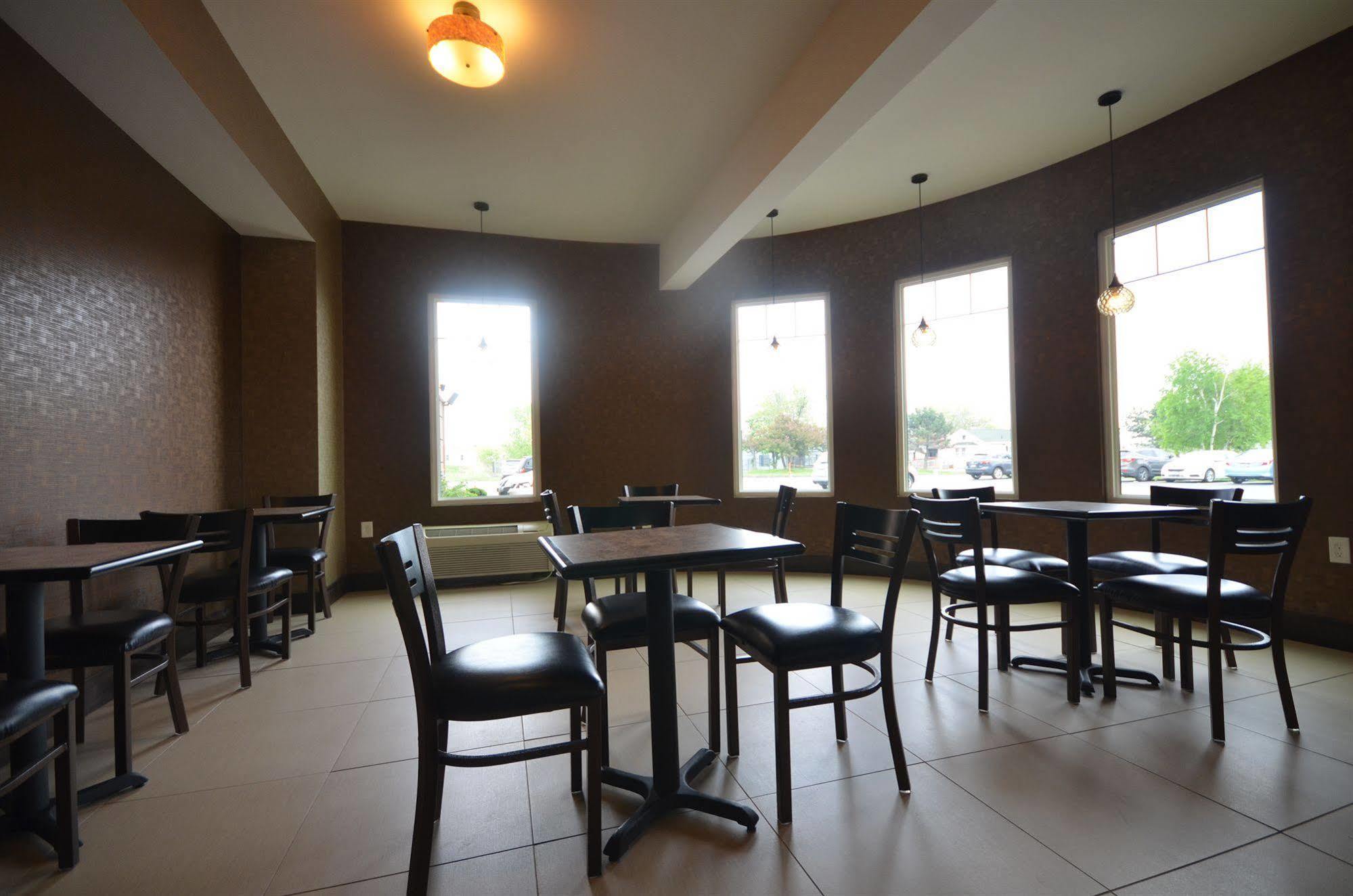 Western Airport Hotel